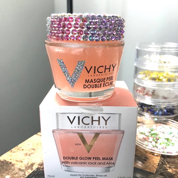 Vichy Glow Peel Mask with Volcanic Rock and AHA - Picture 3 of 5
